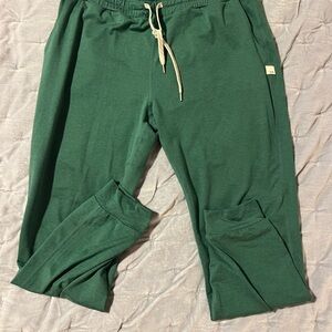 Vuori Forest Green Joggers medium